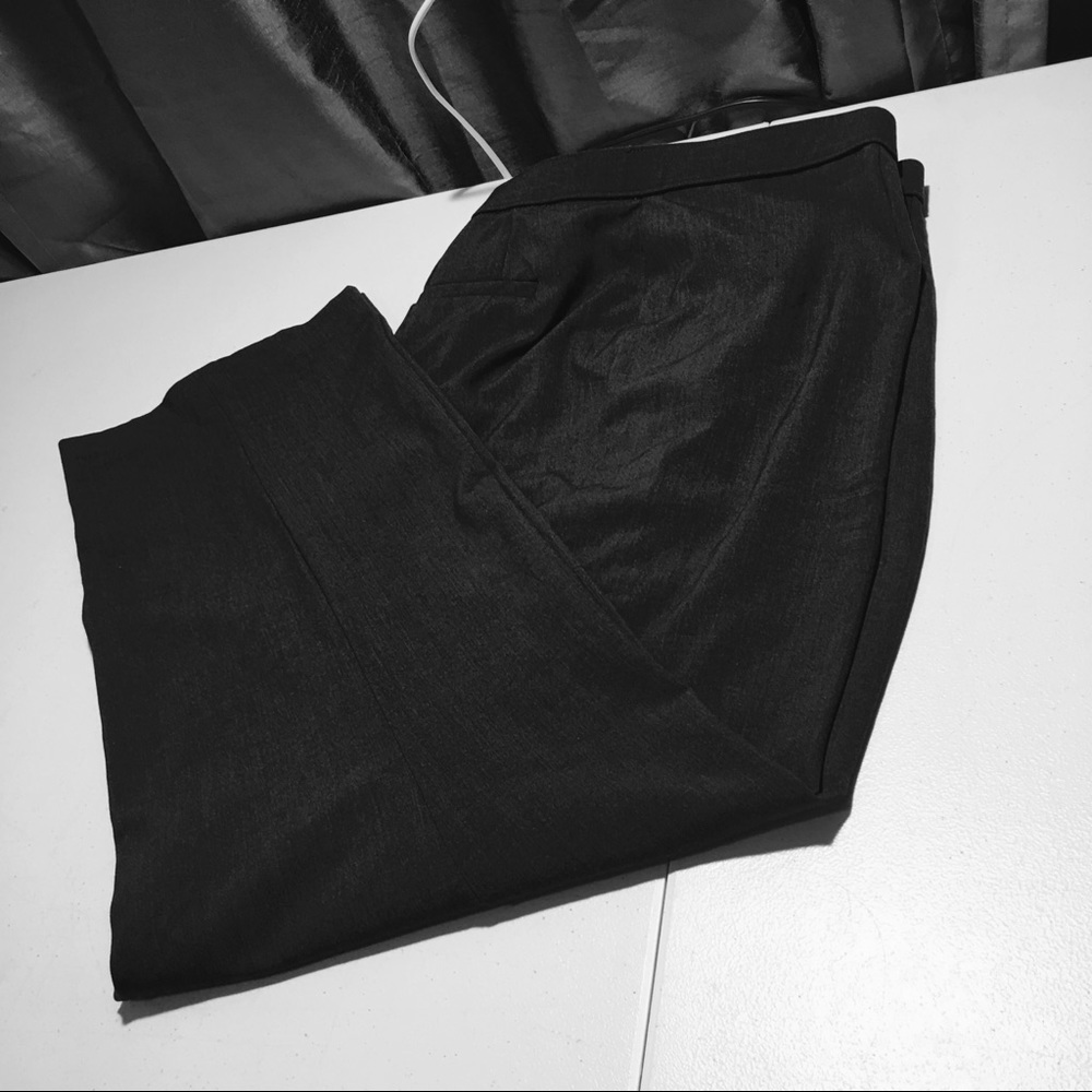 East 5th Woman Heather Gray Slacks Stretch.     P2